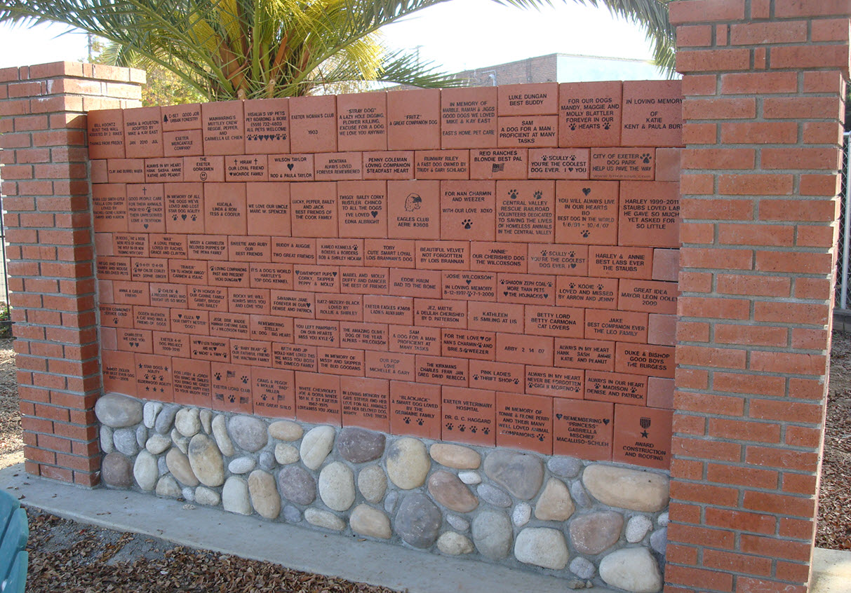 Lakeview Dog Park Council Sponsor a Tile Program