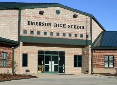 Emerson Junior class parents Parent hosted junior/senior prom