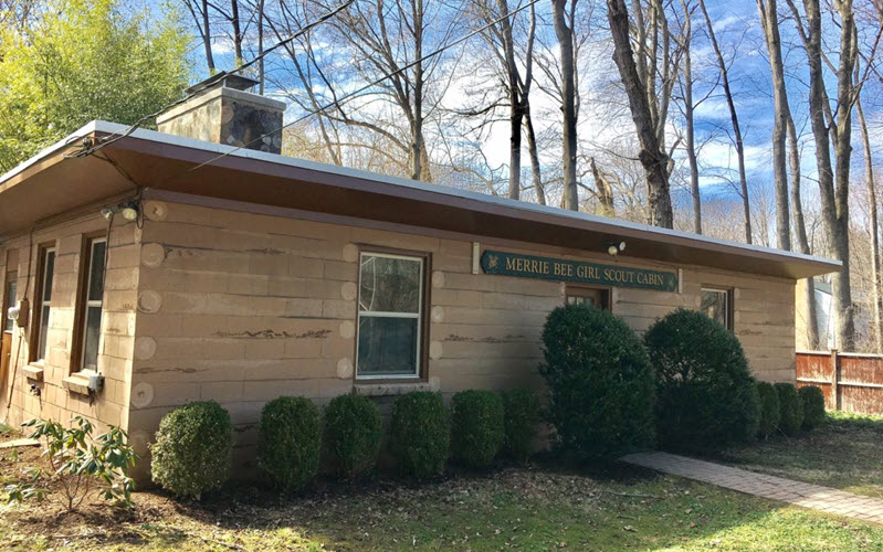 The Merrie Bee Cabin Restore The Merrie Bee Cabin Walkway